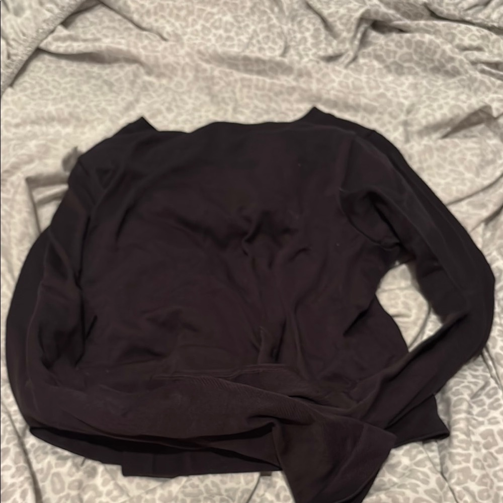 All in Motion Black Long Sleeve Sweatshirt